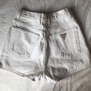 Vintage Guess high waisted denim shorts size 24 25